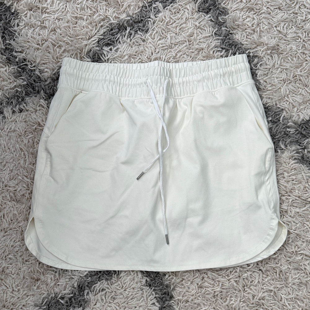 White Athletic Skirt with Drawstring Size Medium